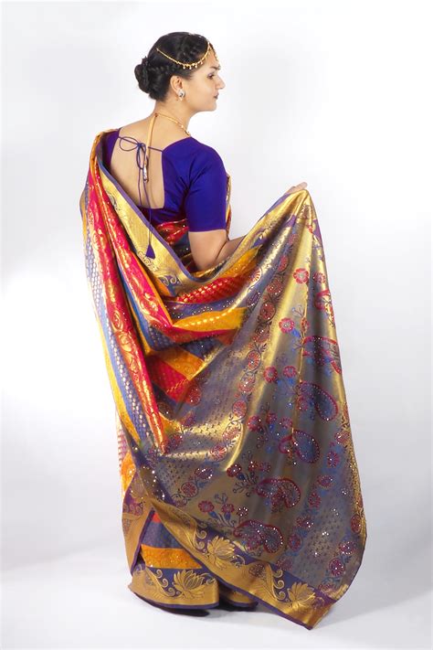 indischer sari|More.